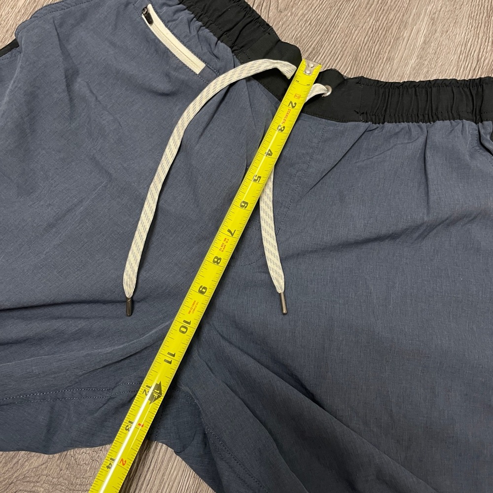 Vuori Banks Shorts Mens Medium Blue Grey Athletic Training Board Shorts V330 - Picture 4 of 6
